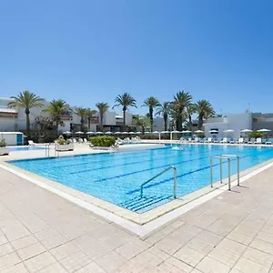 residencial-primavera-costa-del-silencio.adeje-hotels.com/